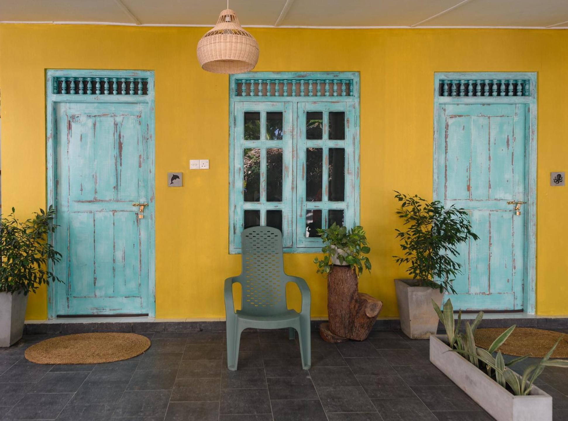 Capital Trincomalee Hotel Bagian luar foto